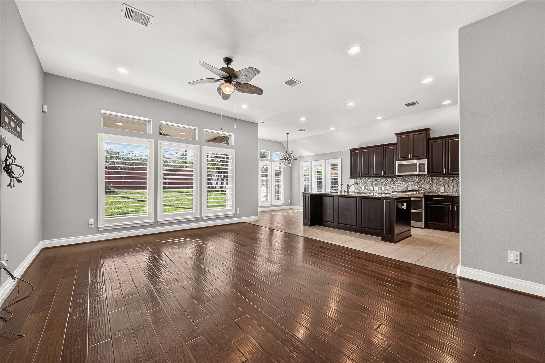 2608 Mountain Sage Drive Property Photo 14