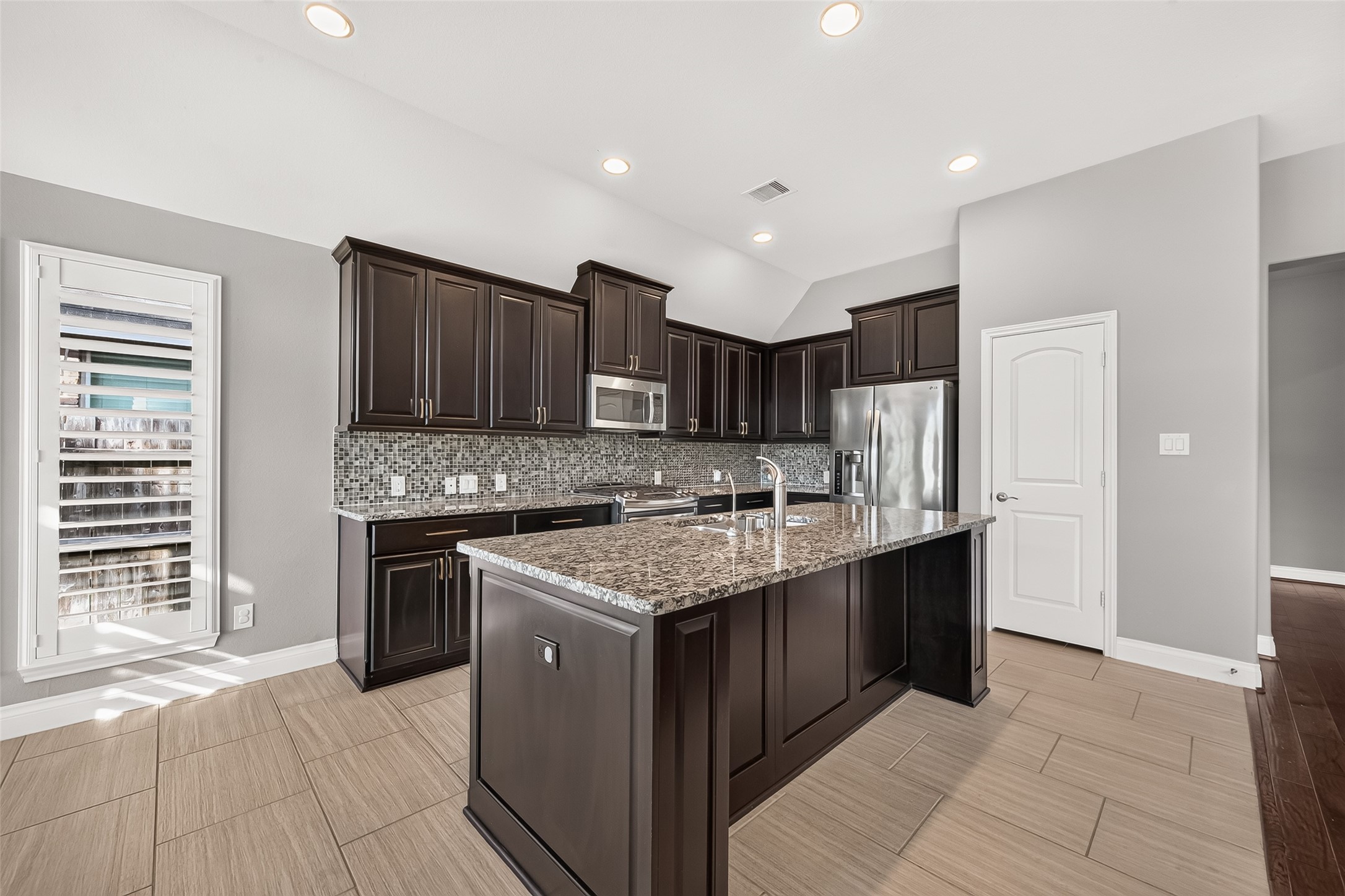 2608 Mountain Sage Drive Property Photo 16