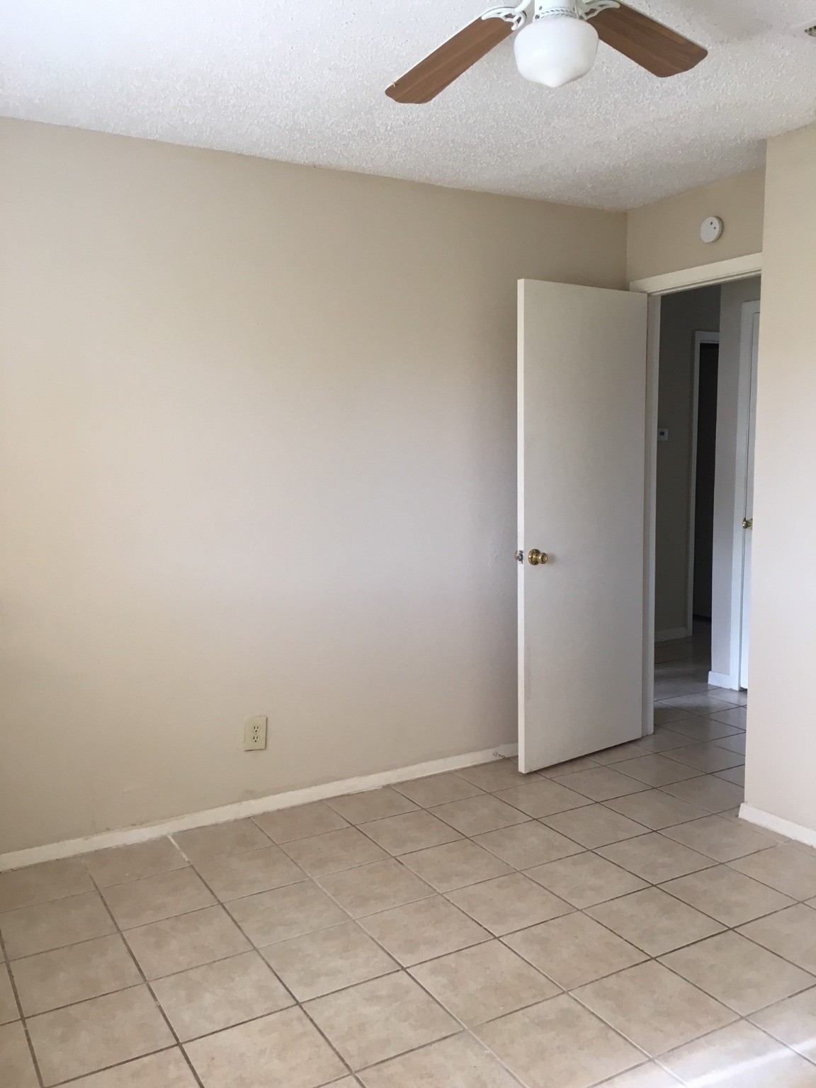 13823 Bay Gardens Drive Property Photo 9