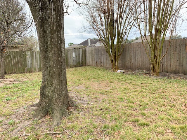 13823 Bay Gardens Drive Property Photo 13