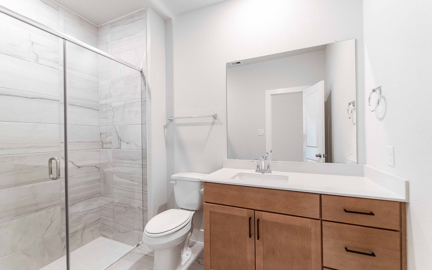 8915 Rose Jade Drive Property Photo 3