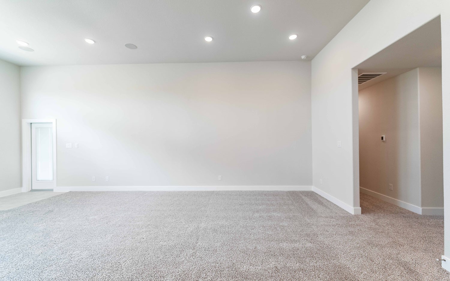 8915 Rose Jade Drive Property Photo 4