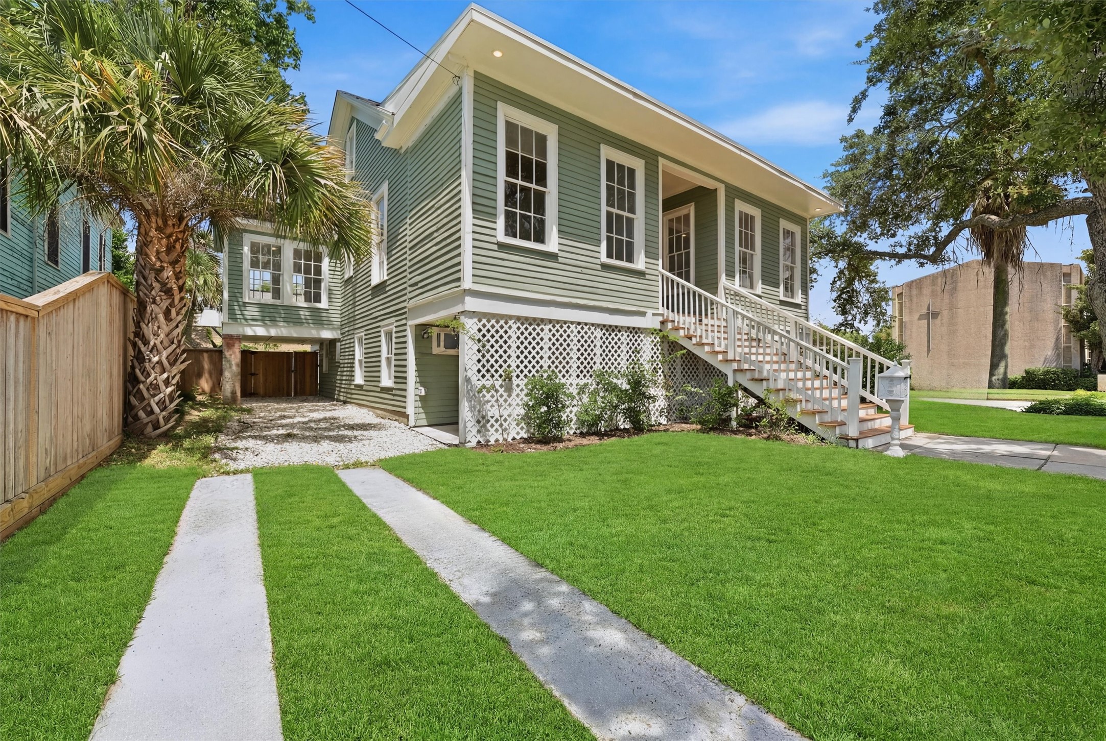 1803 27th Street Property Photo 2
