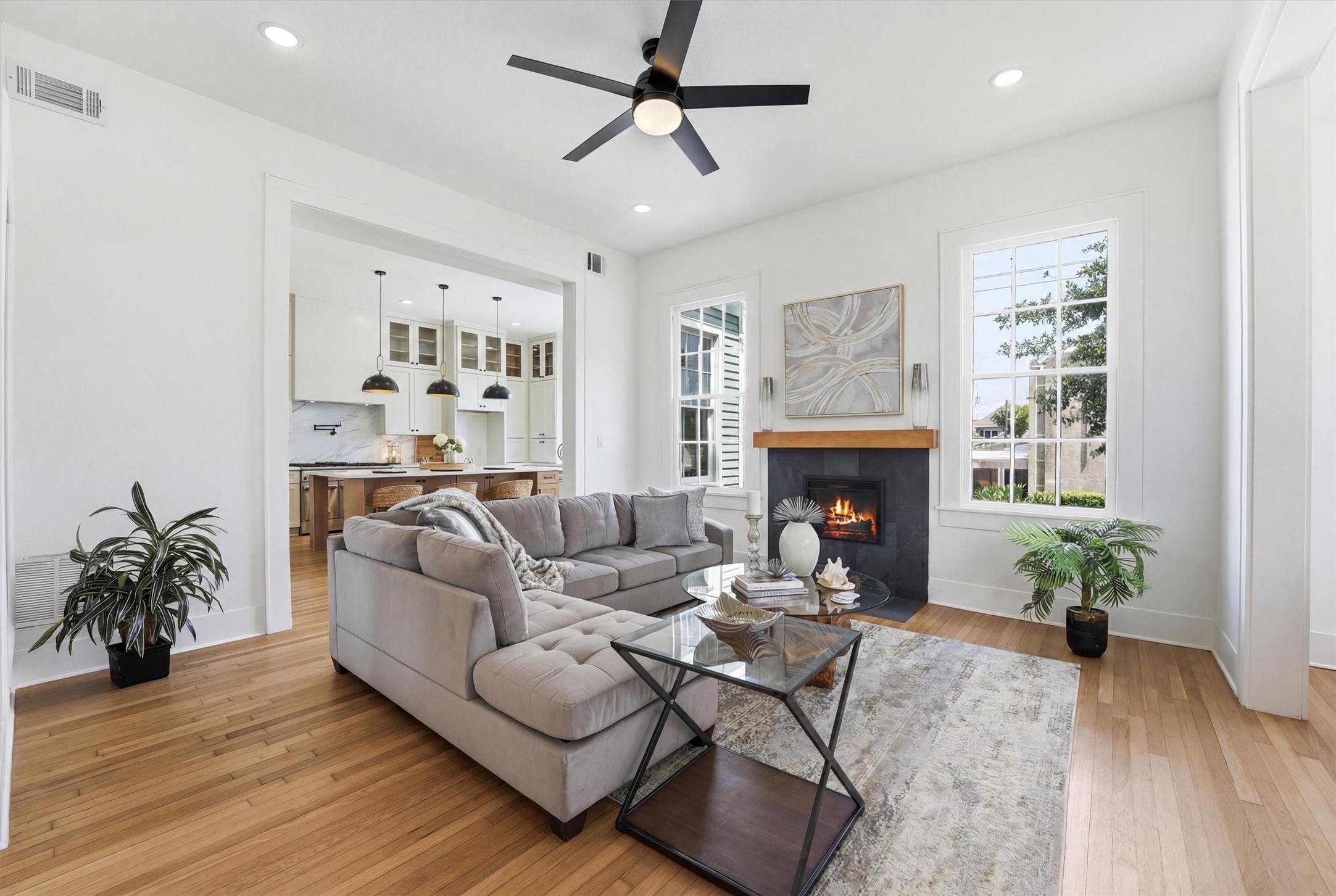 1803 27th Street Property Photo 8