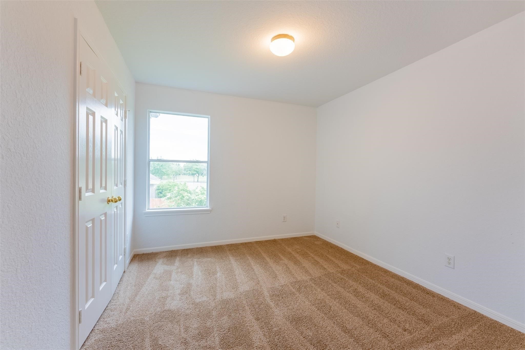 21706 Spring Vine Ln Property Photo 24
