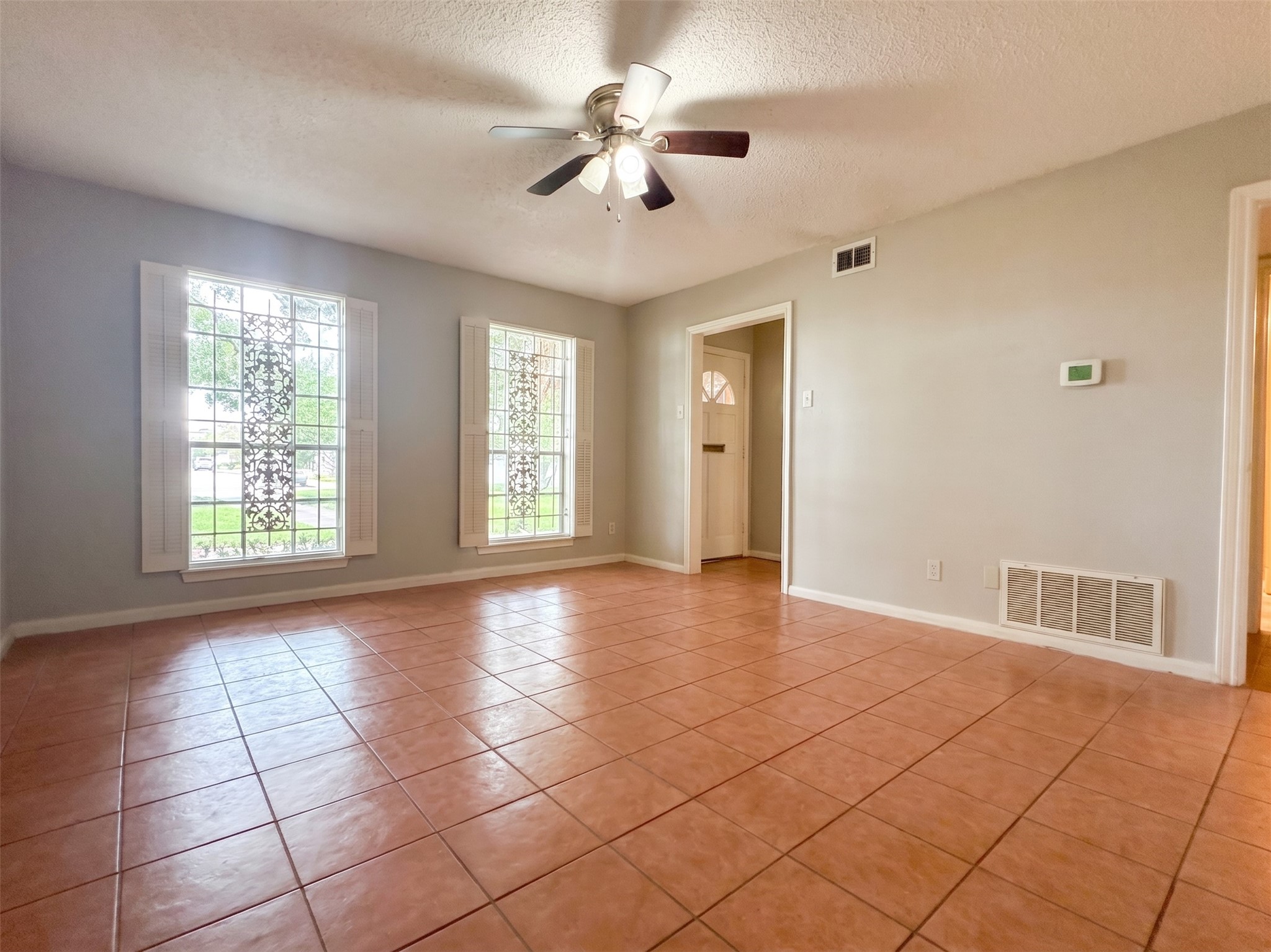 4128 Meyerwood Drive Property Photo 8