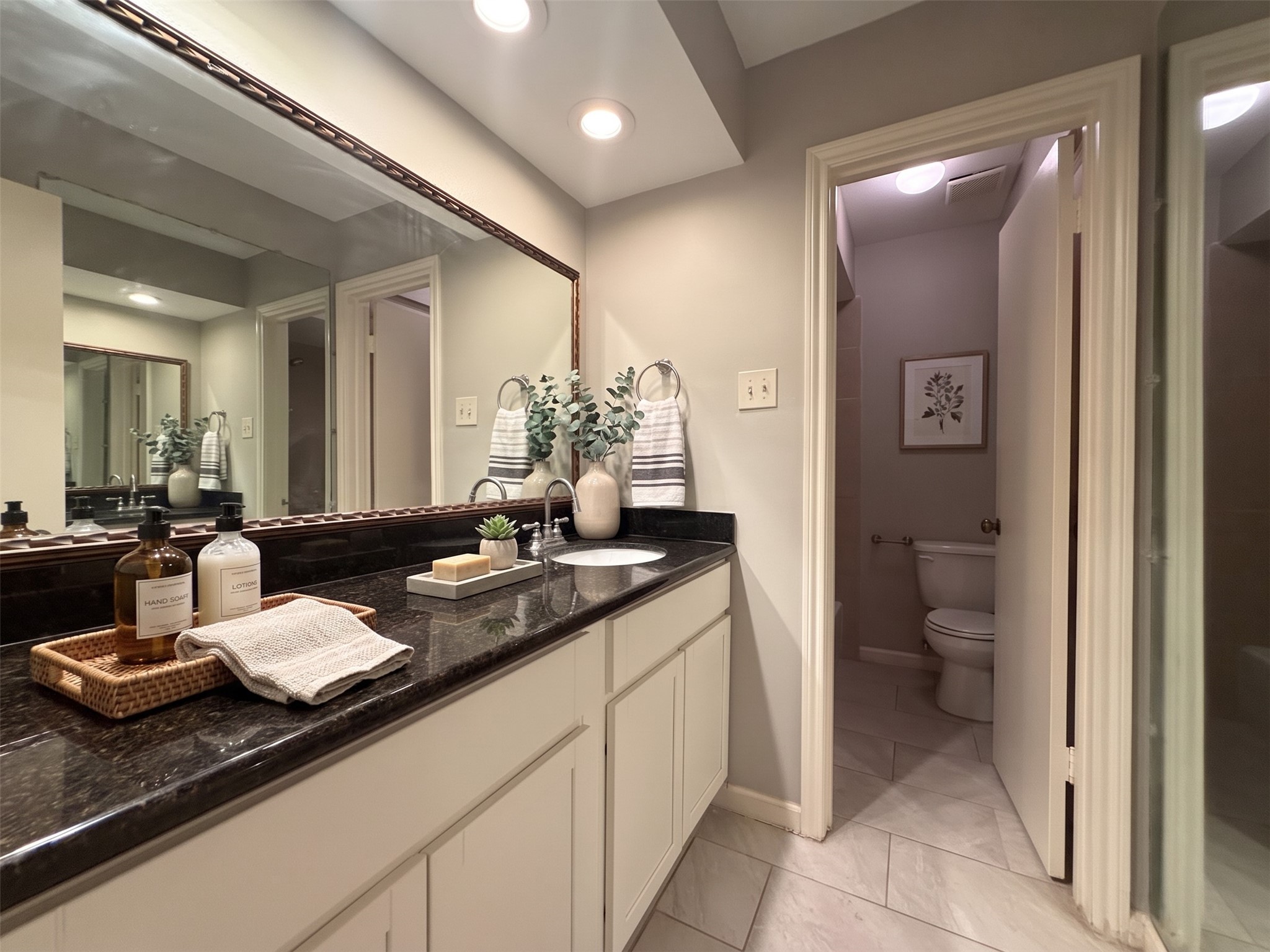 4128 Meyerwood Drive Property Photo 12