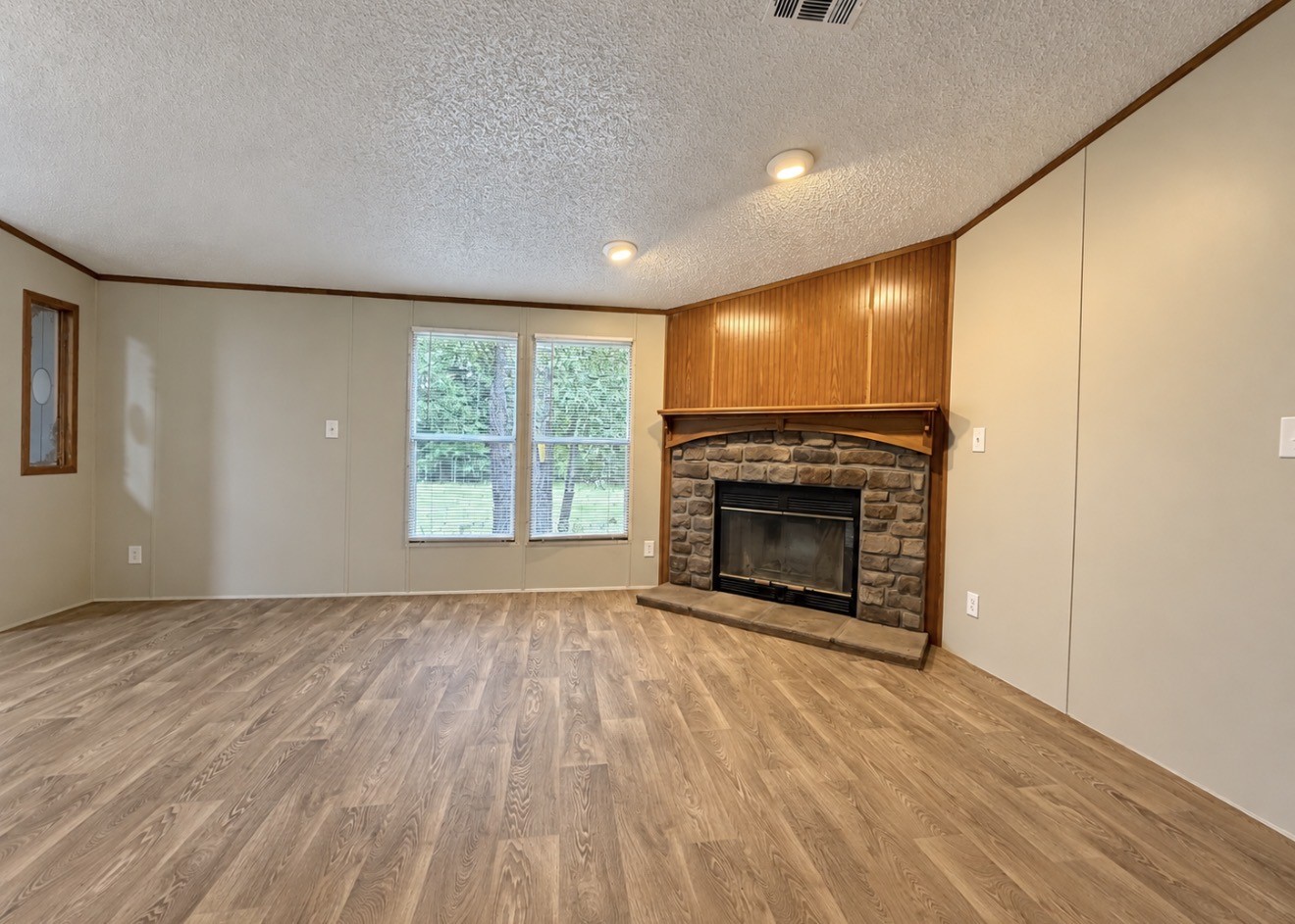 1755 Fox Drive Property Photo 11
