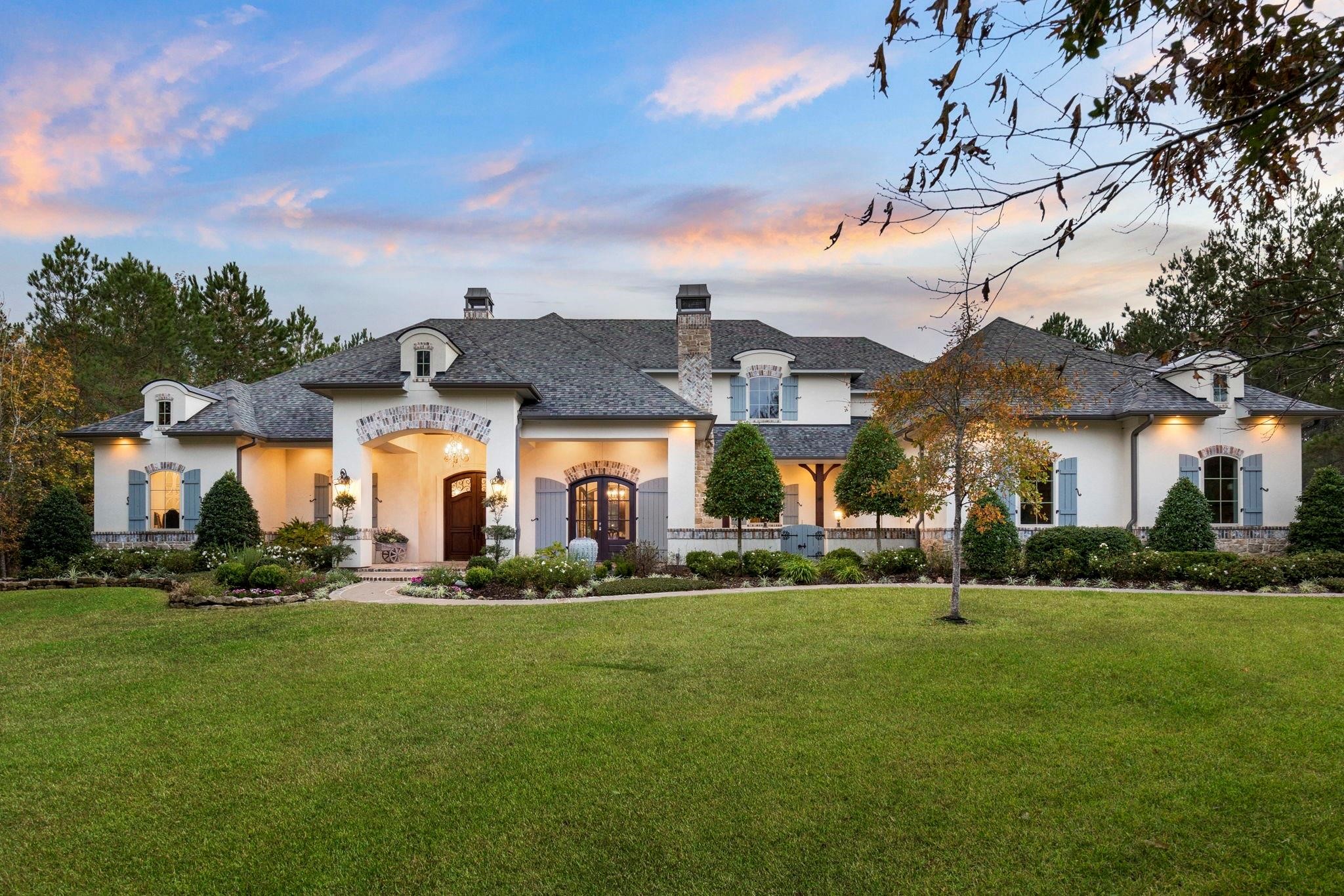 26009 Crown Ranch Boulevard Property Photo 1
