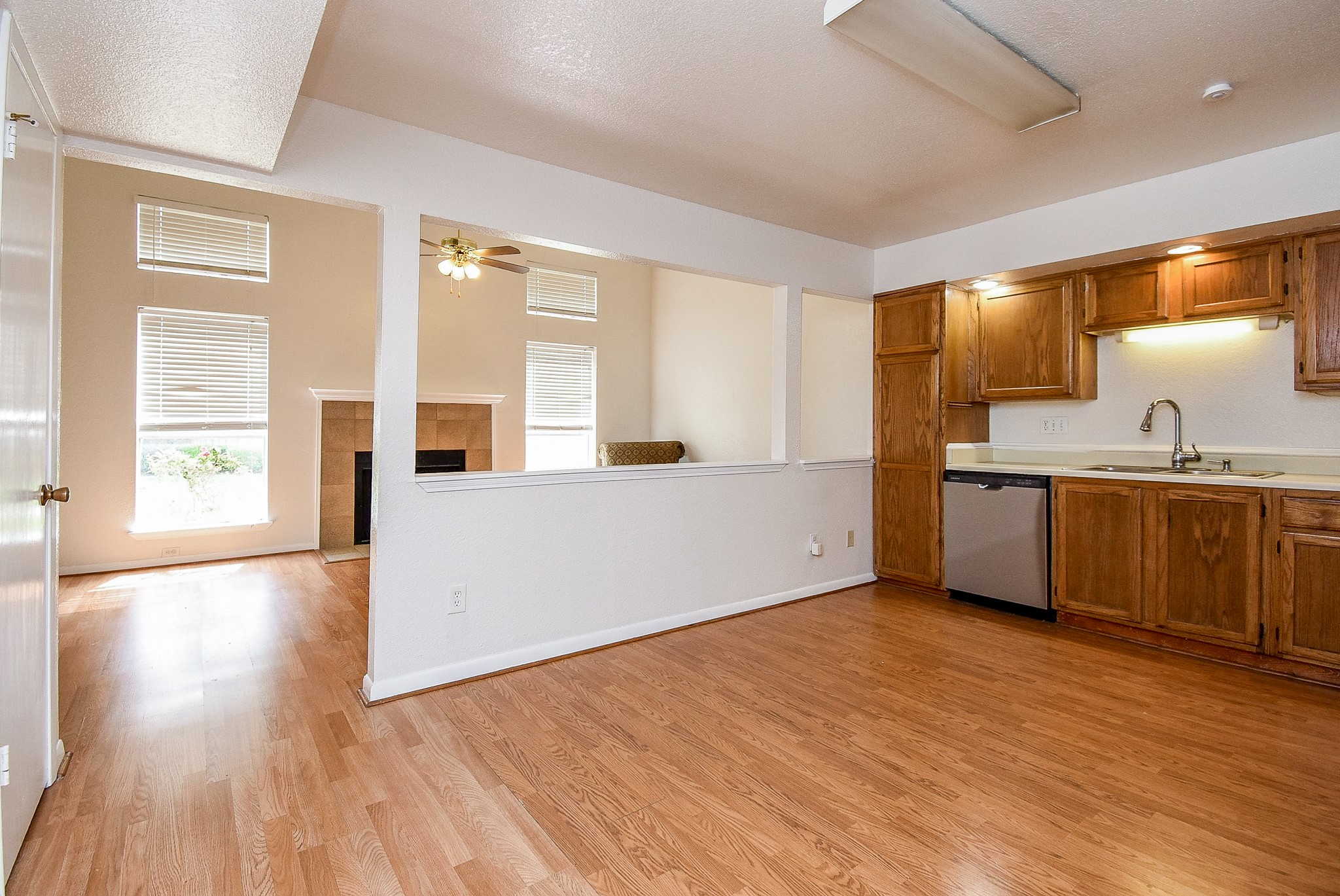 3007 Creekview Drive Property Photo 8