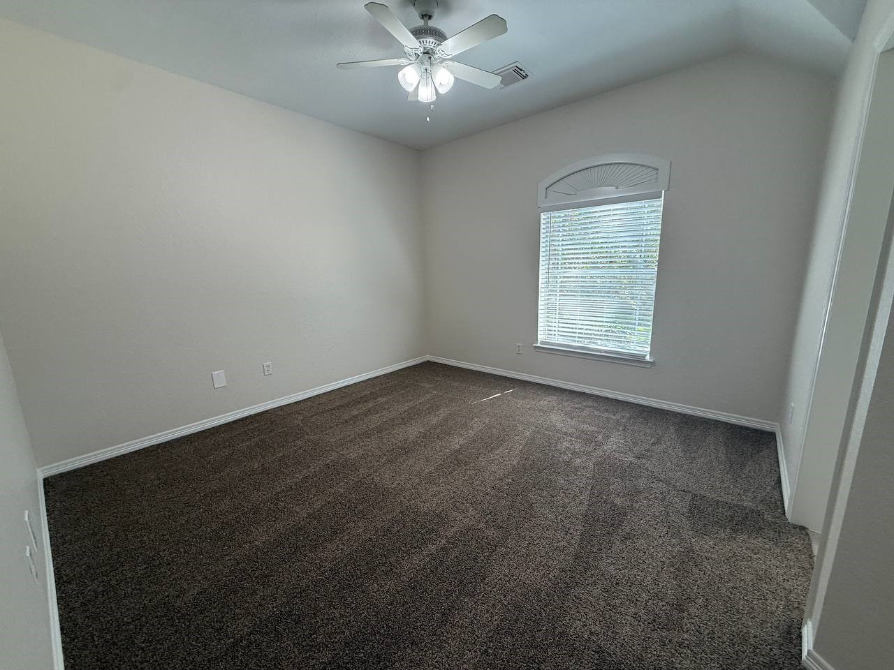 3207 Sage Terrace Property Photo 28