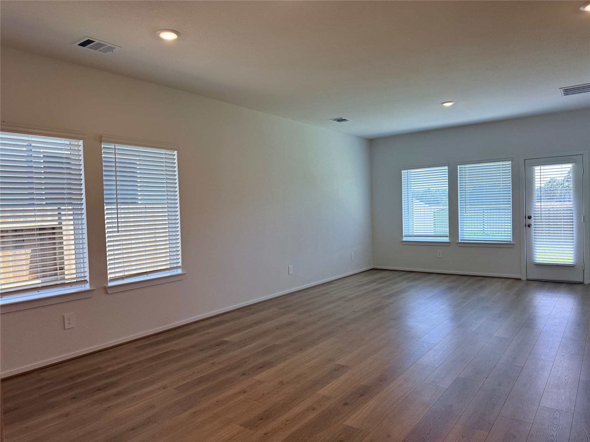 16266 Parish Pointe Court Property Photo 12