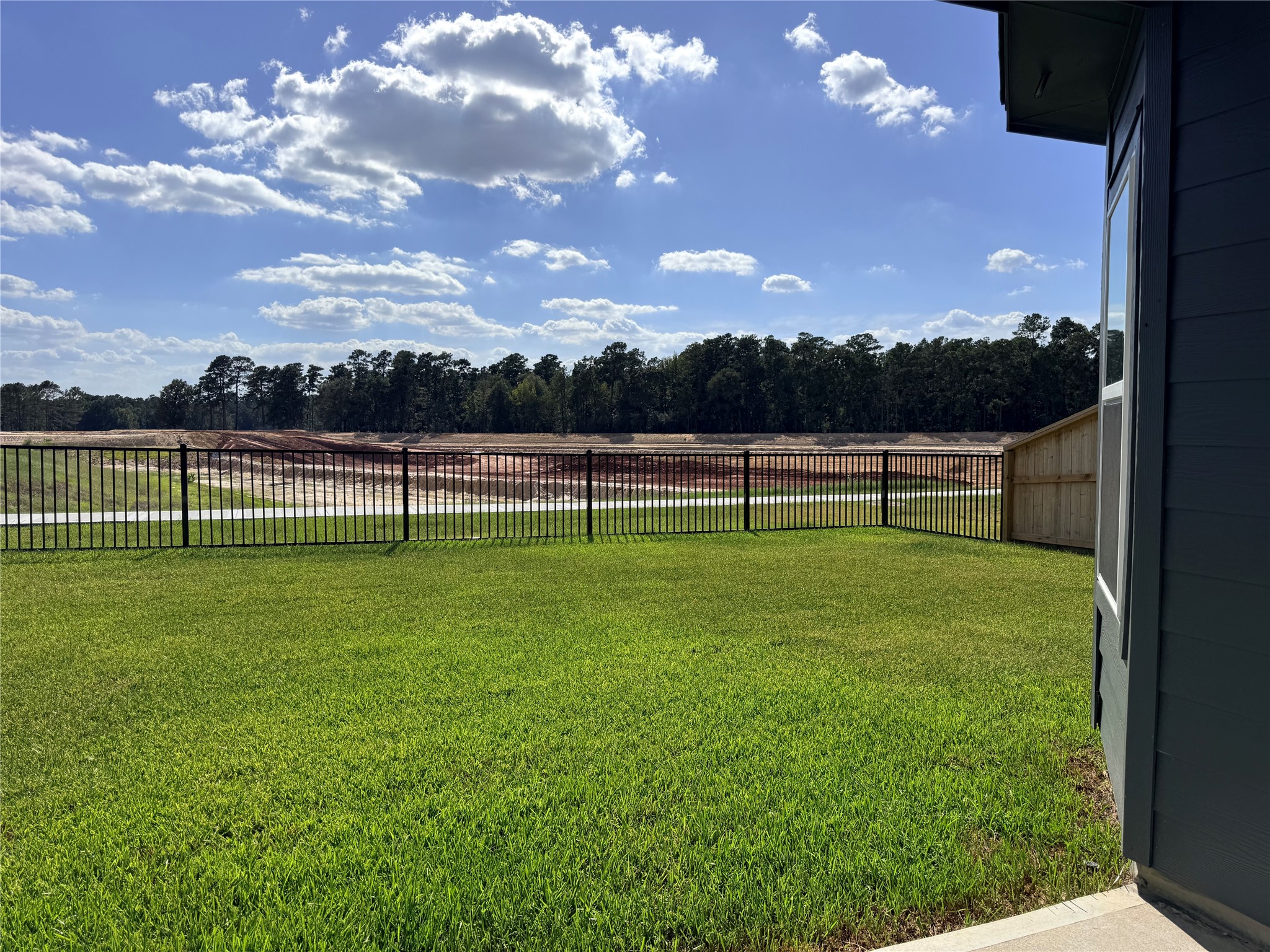 16266 Parish Pointe Court Property Photo 32