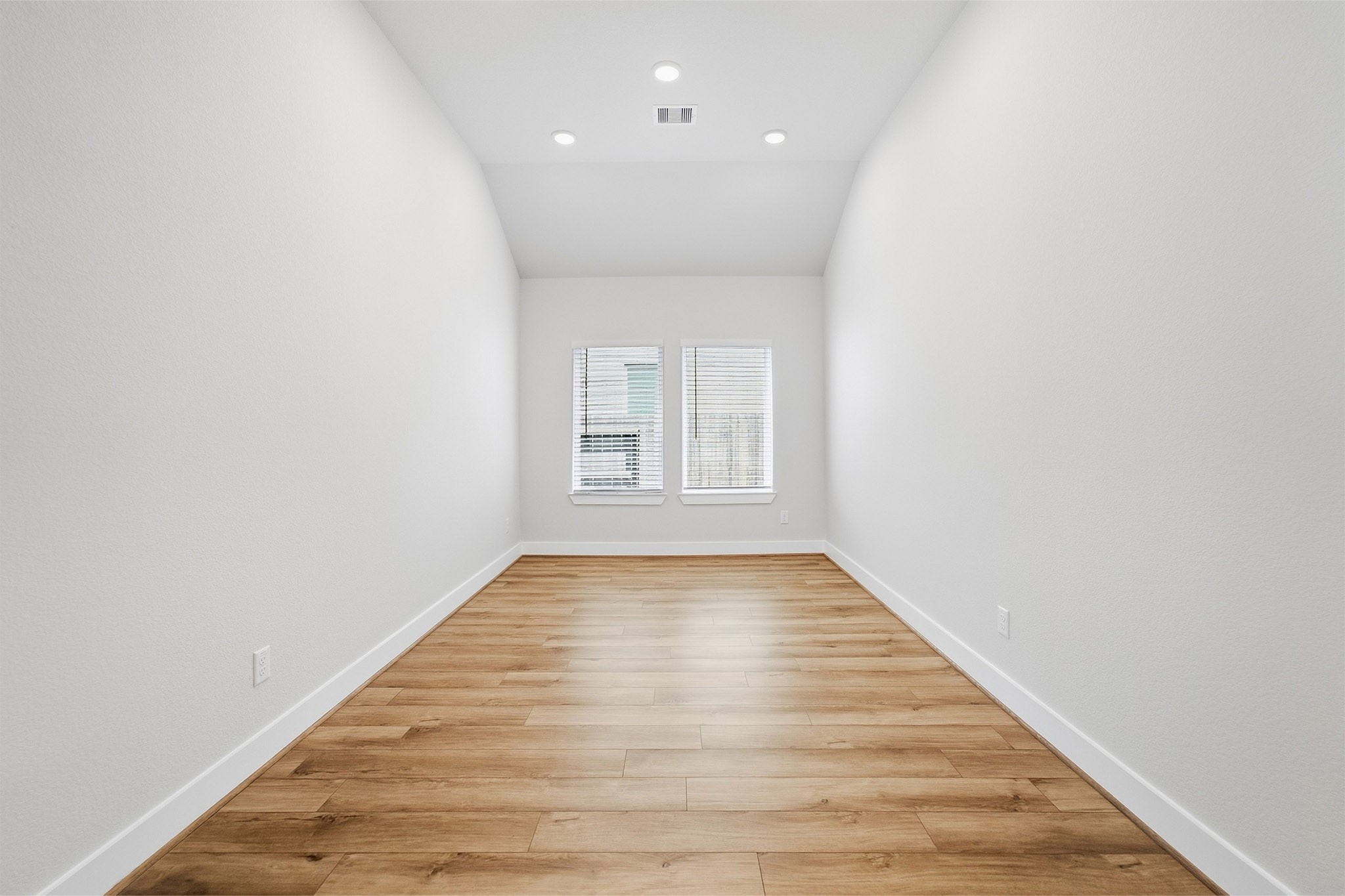 6420 Green Clover Lane Property Photo 16