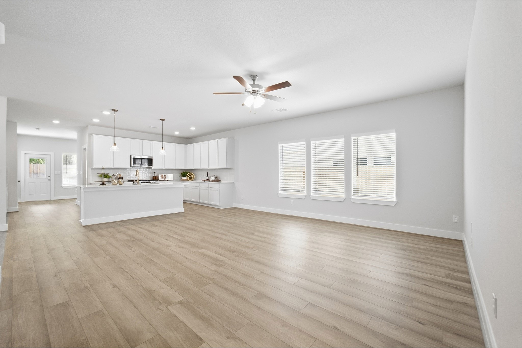 6420 Green Clover Lane Property Photo 17