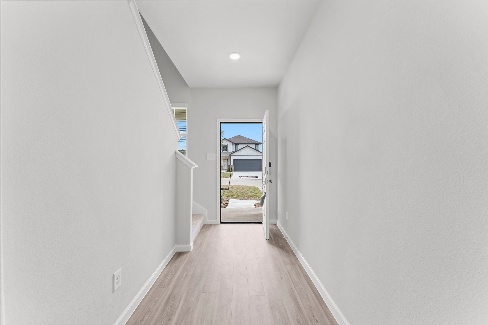 20802 Adventure Way Property Photo 6
