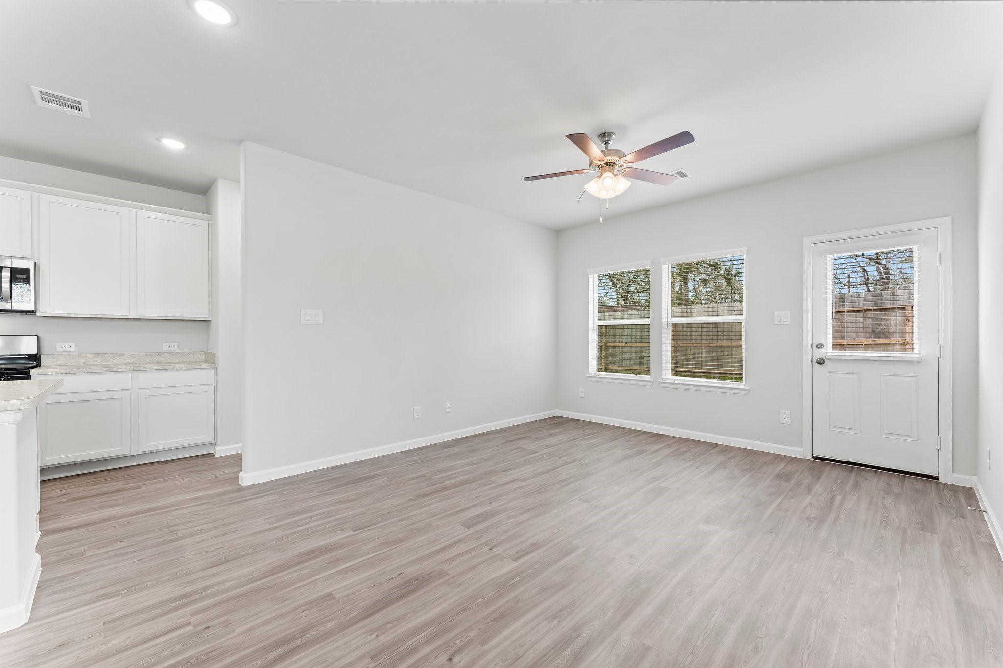 20802 Adventure Way Property Photo 13