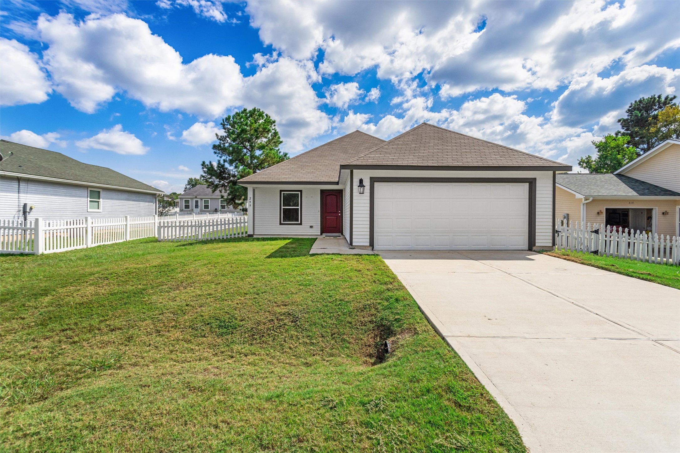 299 Red Clover Property Photo 1