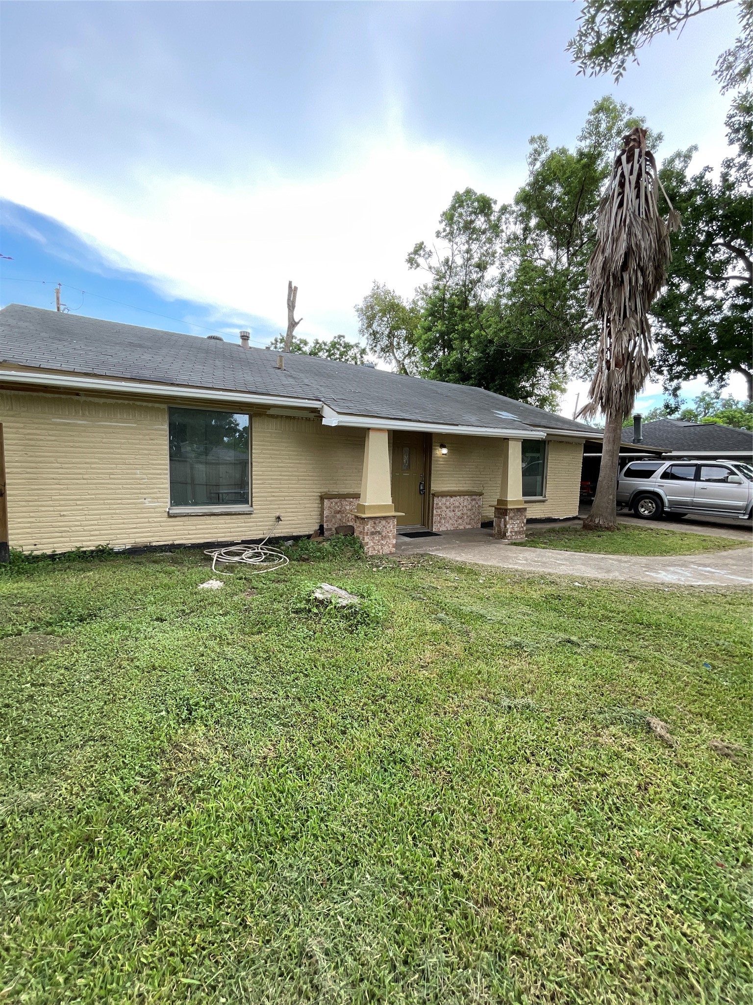4803 Geraldine Street Property Photo 4