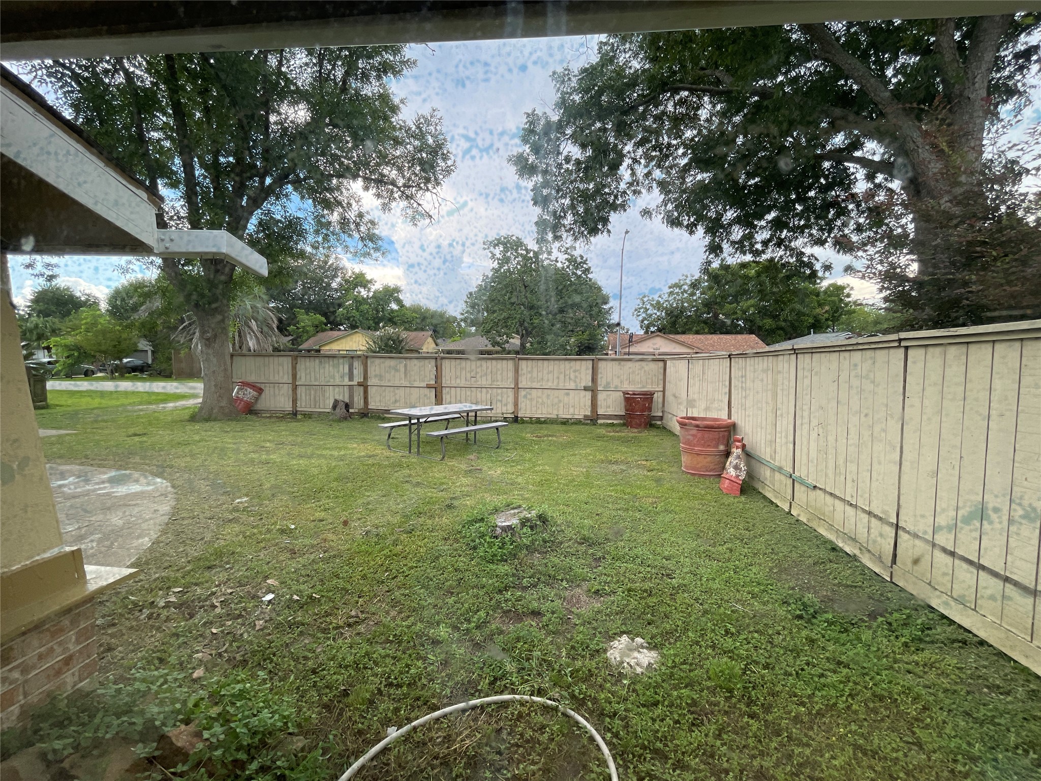 4803 Geraldine Street Property Photo 5
