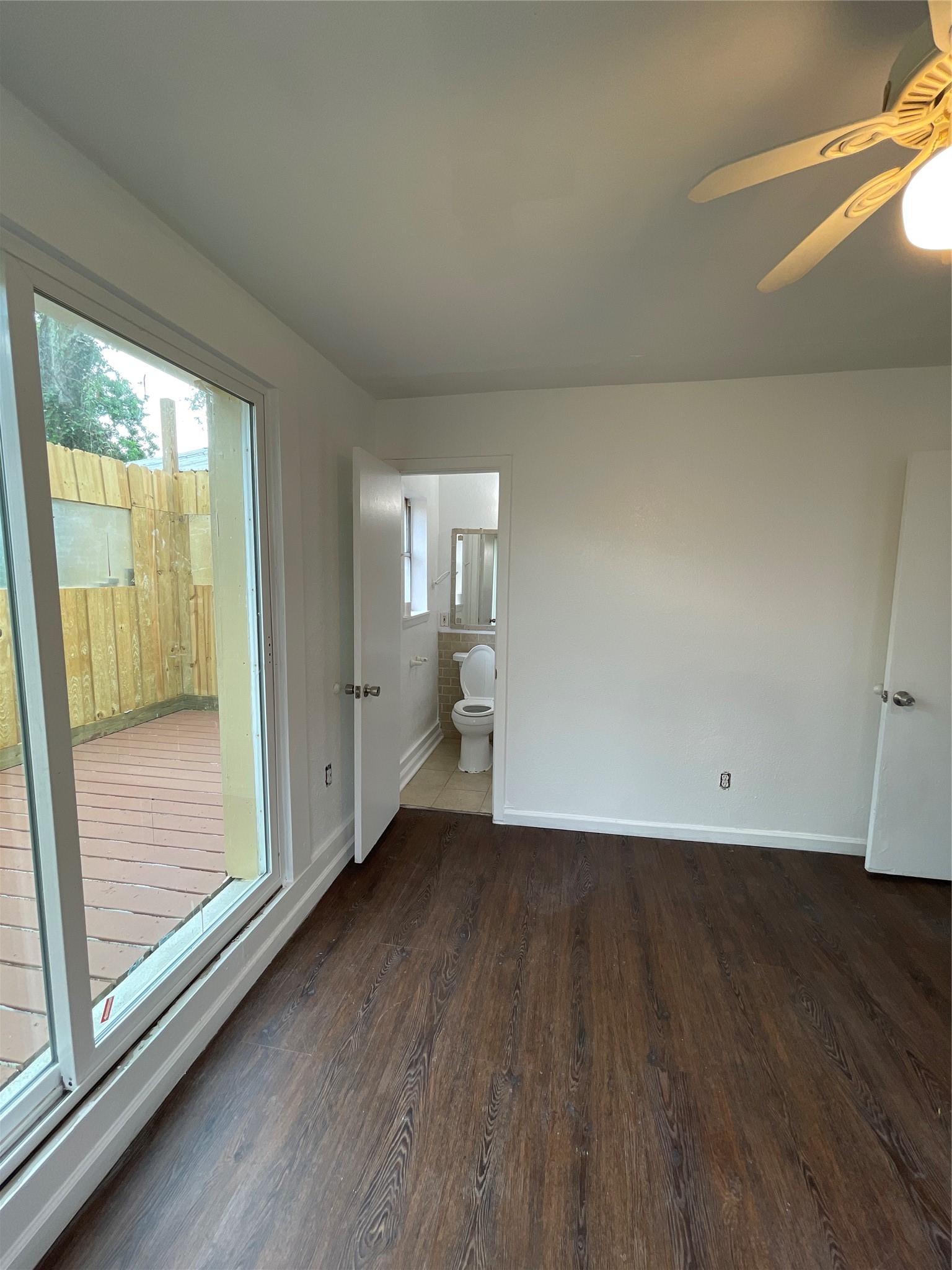 4803 Geraldine Street Property Photo 19