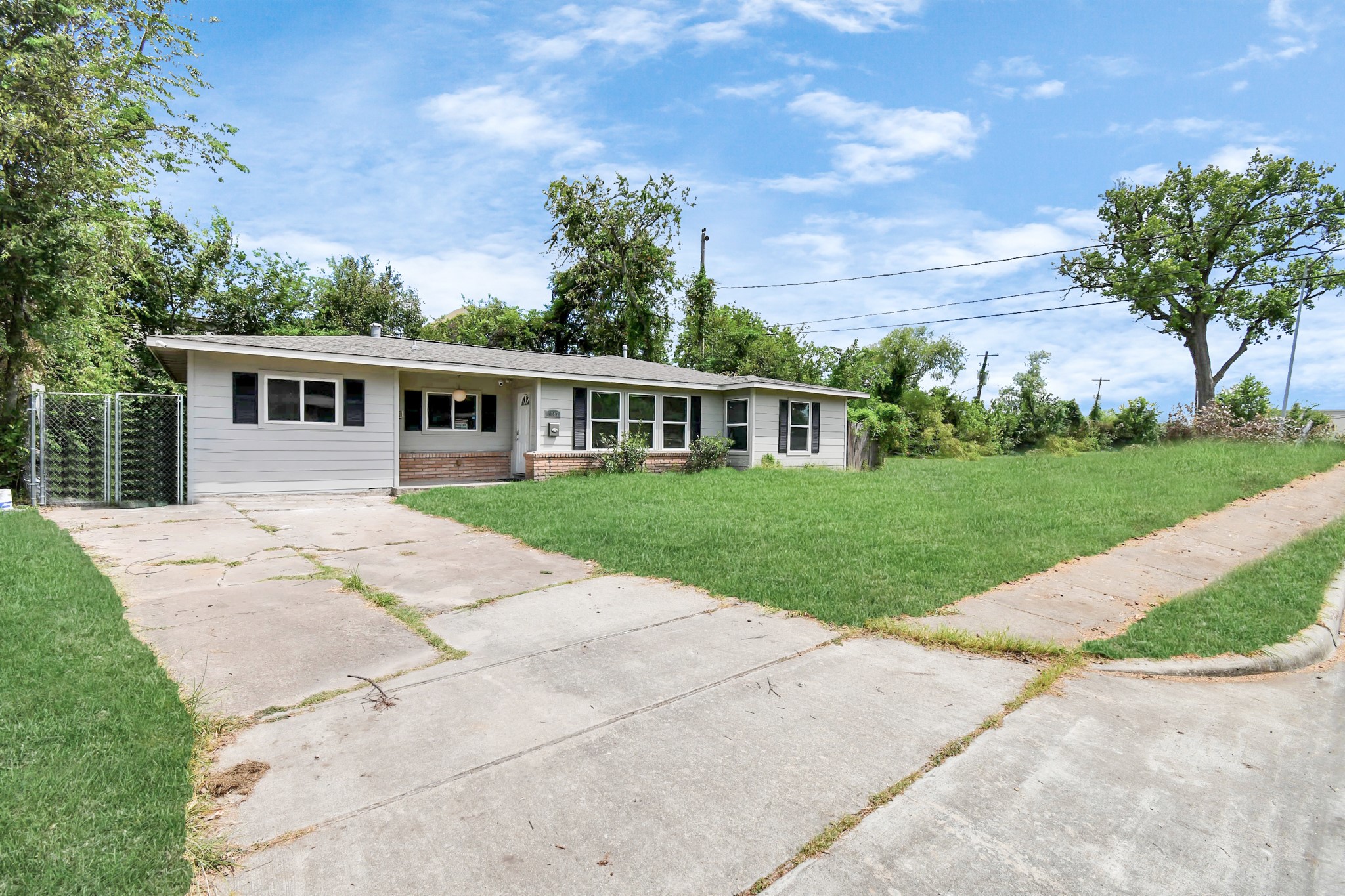 3743 Odin Court Property Photo 4