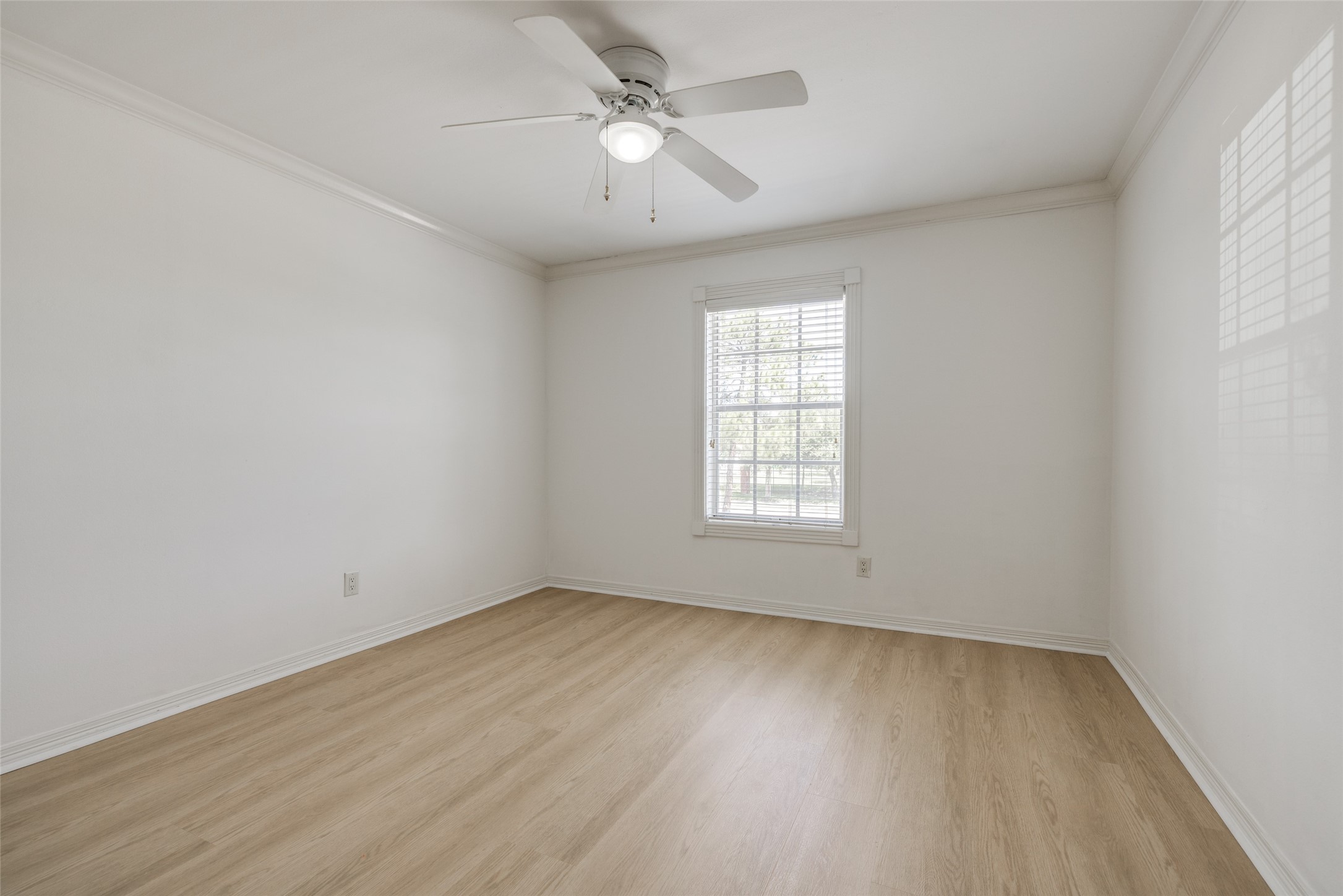 7225 Beechnut Street D Property Photo 19