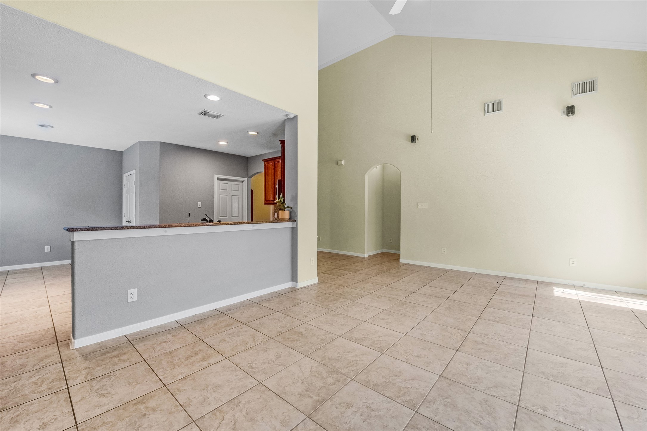 7 Ebony Oaks Place Property Photo 13