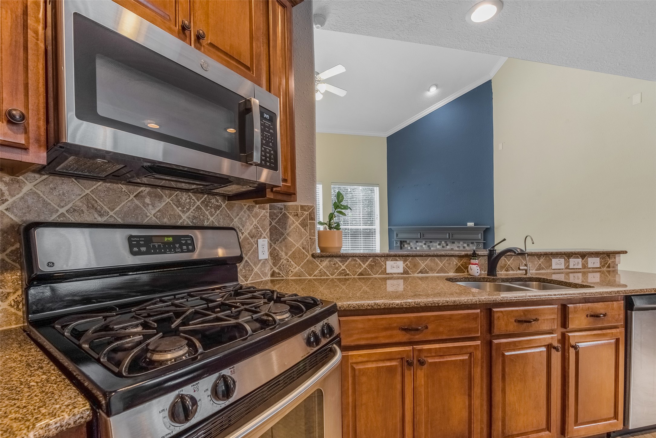 7 Ebony Oaks Place Property Photo 18