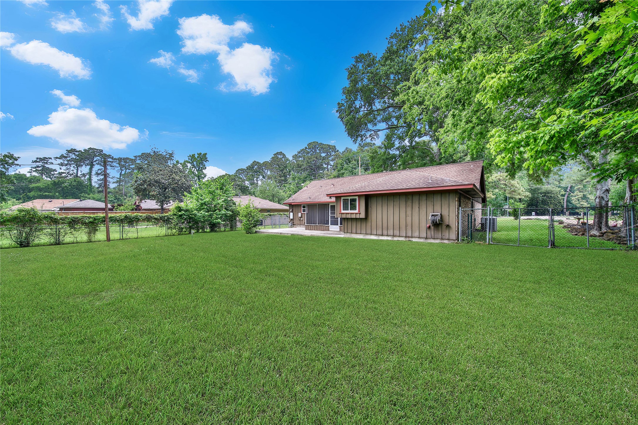 1626 Hamblen Road Property Photo 5