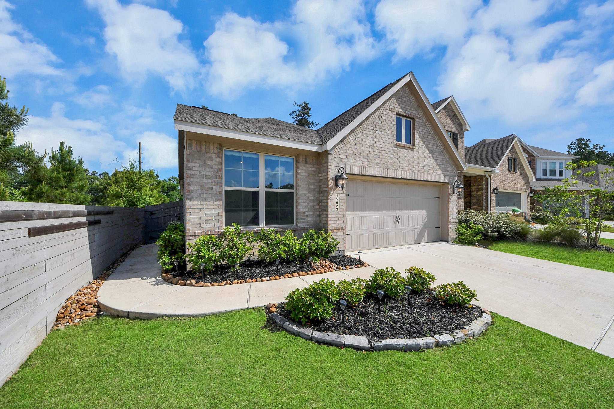 15623 Red Panda Road Property Photo 1