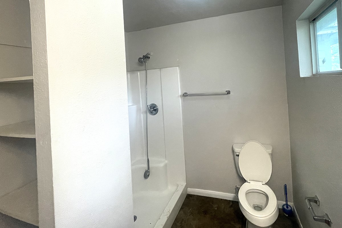5224 Kelso Street Property Photo 10