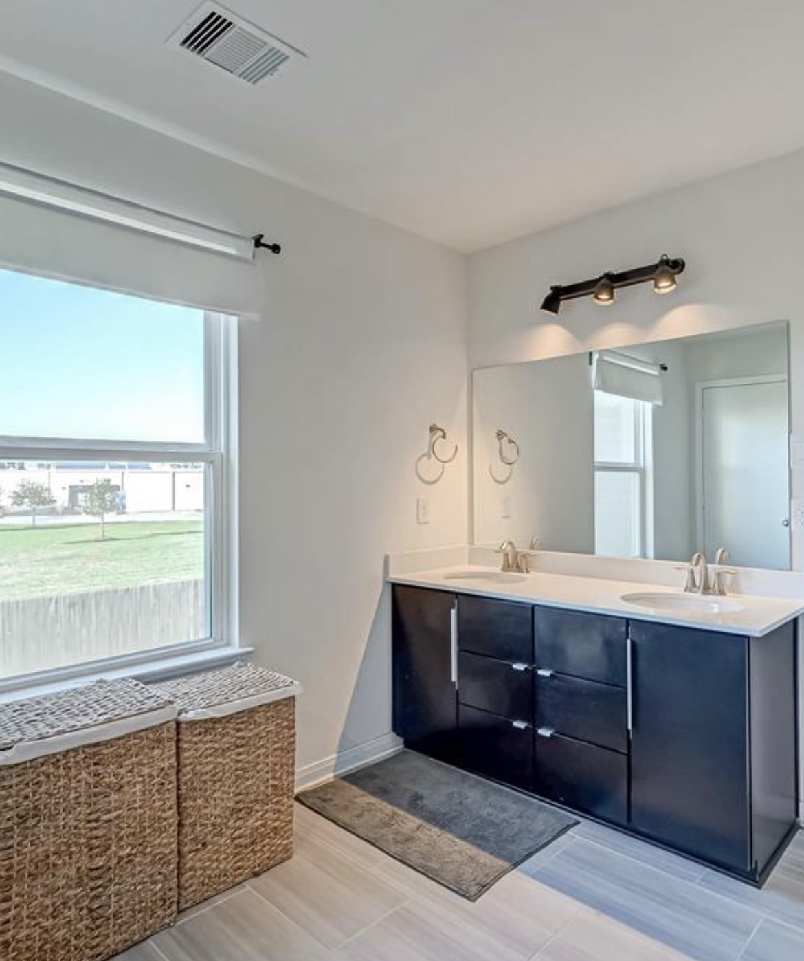 16330 Oakside Hollow Lane Property Photo 9