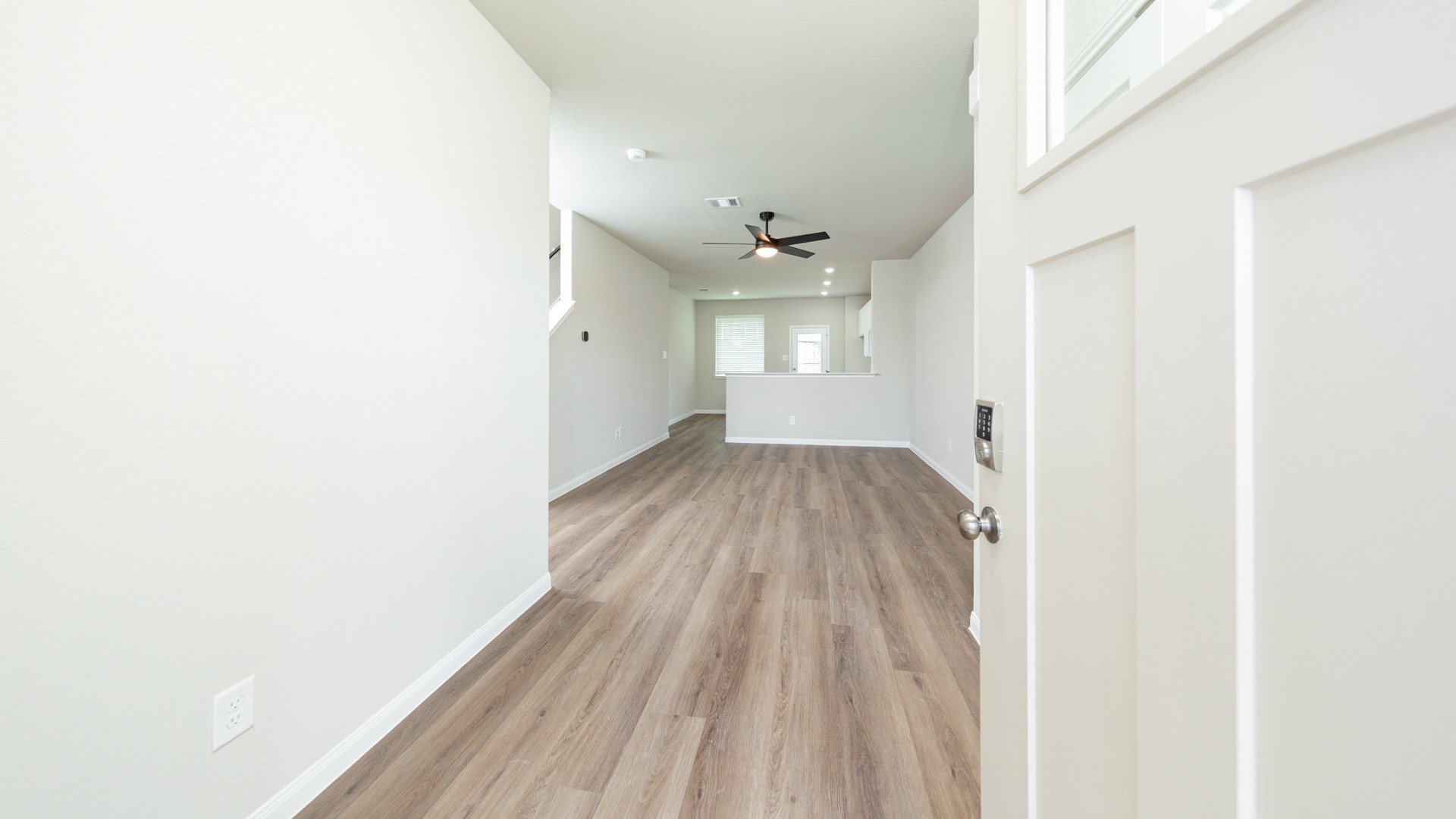 9221 Crestone Peak Drive Property Photo 3
