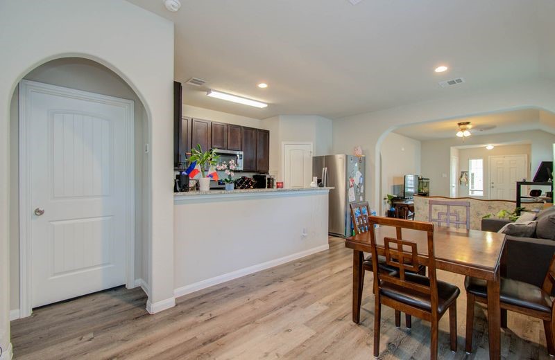 25416 Grotto Falls Lane Property Photo 10