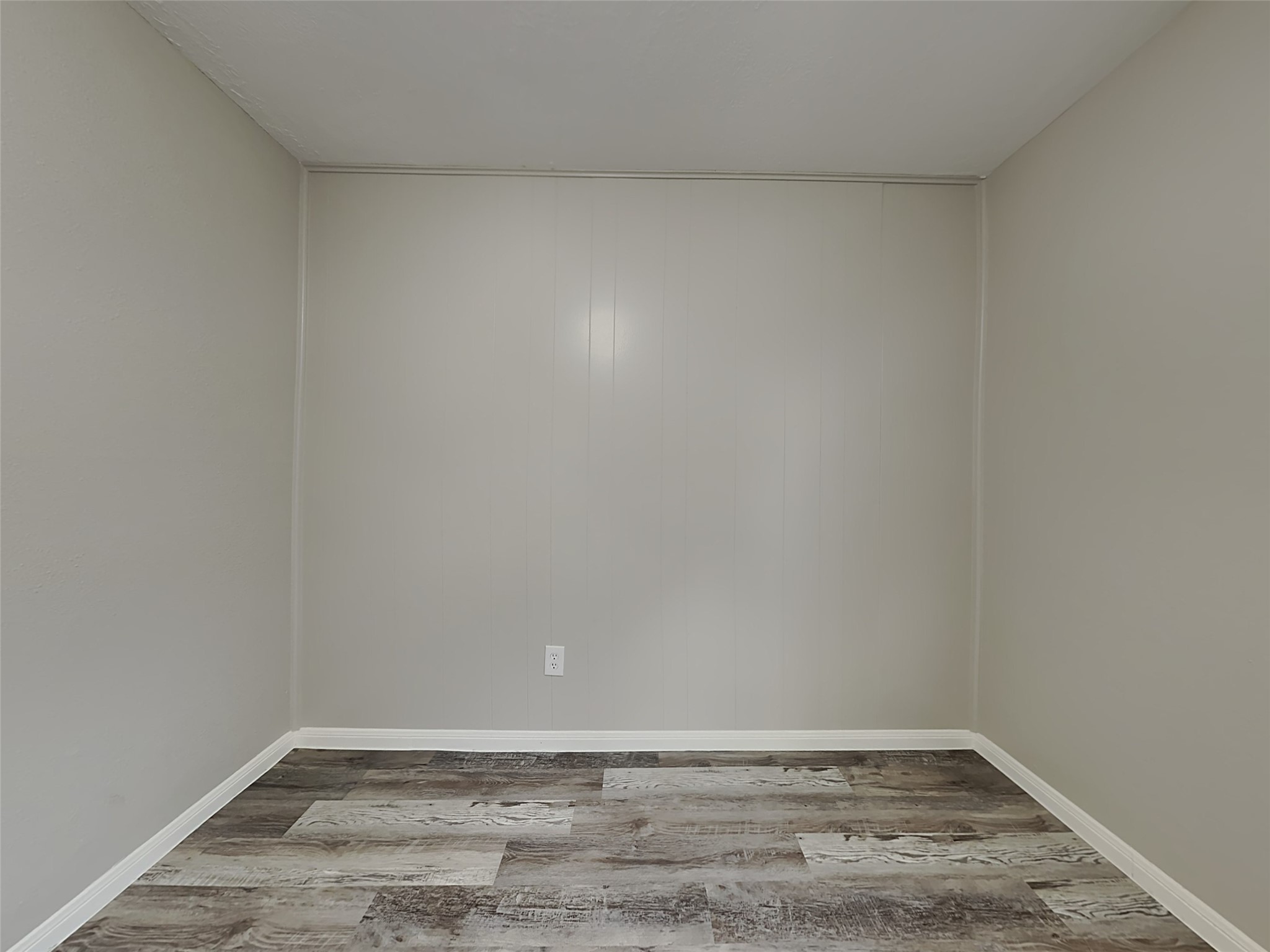 23034 Earlmist Drive Property Photo 8