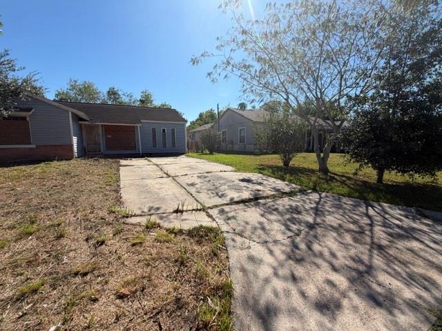 5714 Groveton Street, Houston Tx 77033 Property Photo 3