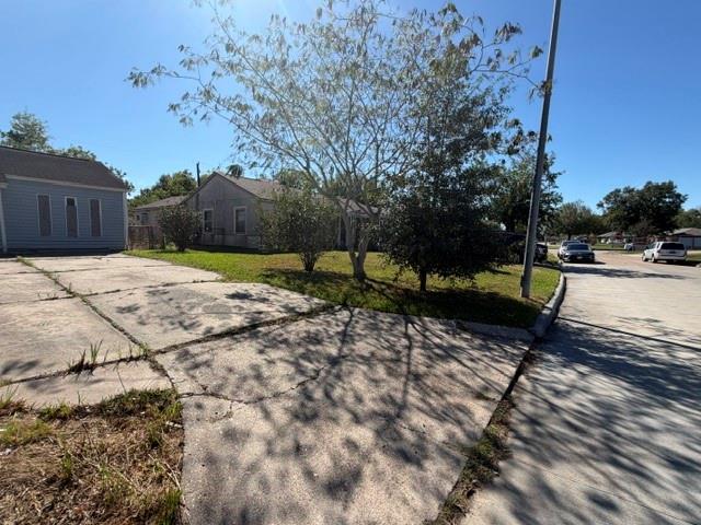 5714 Groveton Street, Houston Tx 77033 Property Photo 4
