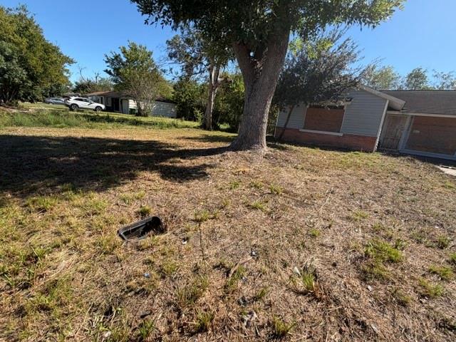 5714 Groveton Street, Houston Tx 77033 Property Photo 6