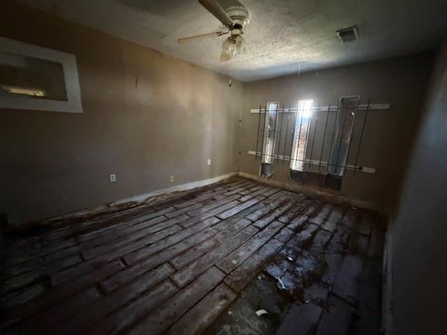 5714 Groveton Street, Houston Tx 77033 Property Photo 22
