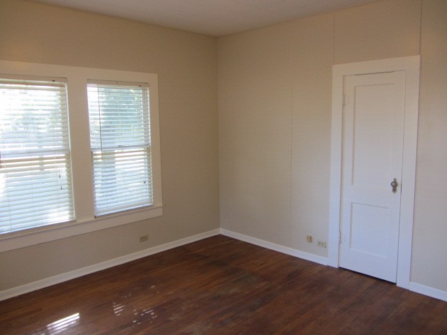 3002 Montgomery Road Property Photo 6