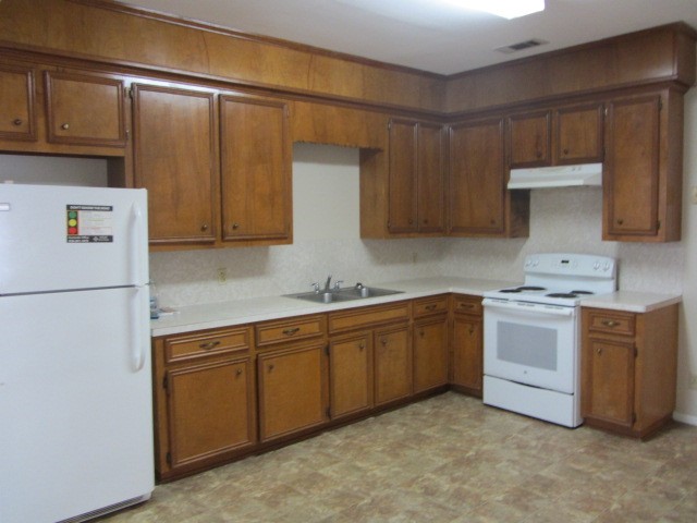 3002 Montgomery Road Property Photo 13