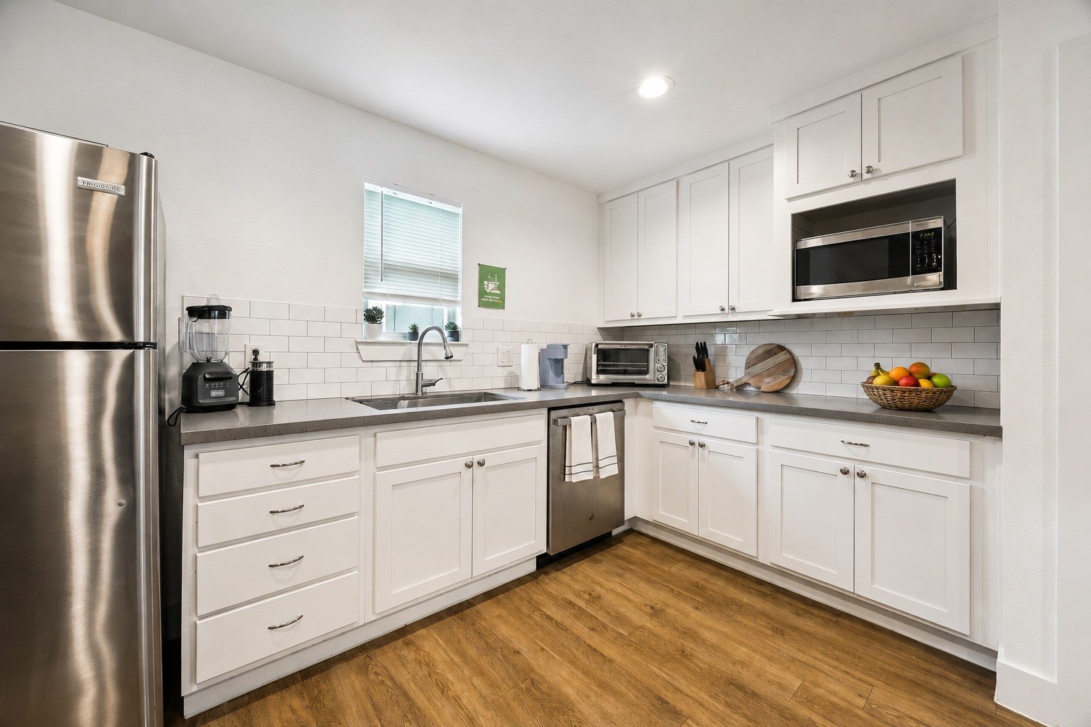 618 Branard Street Property Photo 20