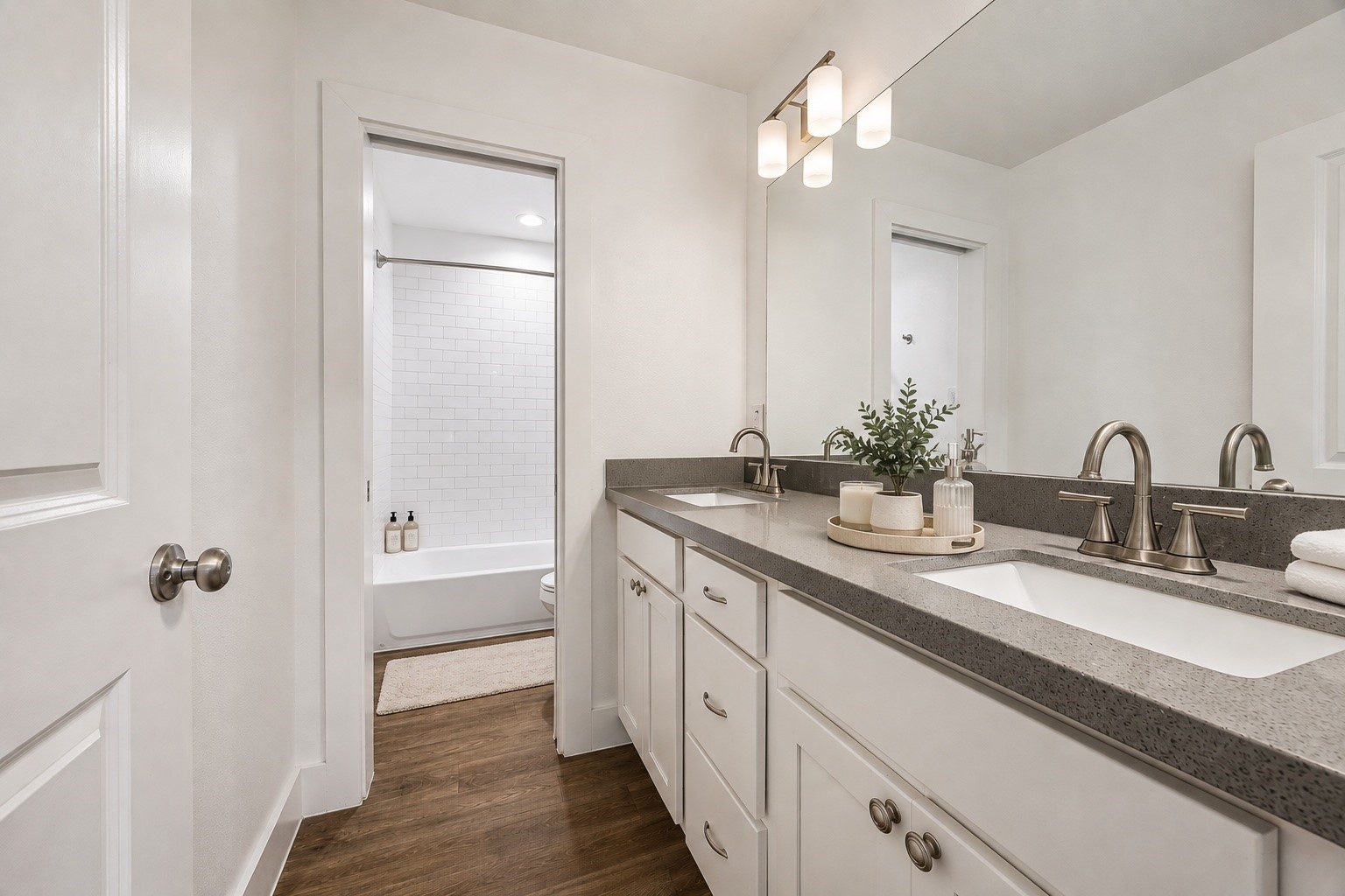 618 Branard Street Property Photo 22