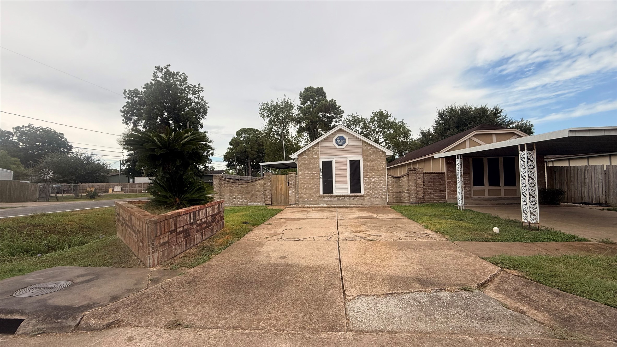 5034 Reno Drive Property Photo 1