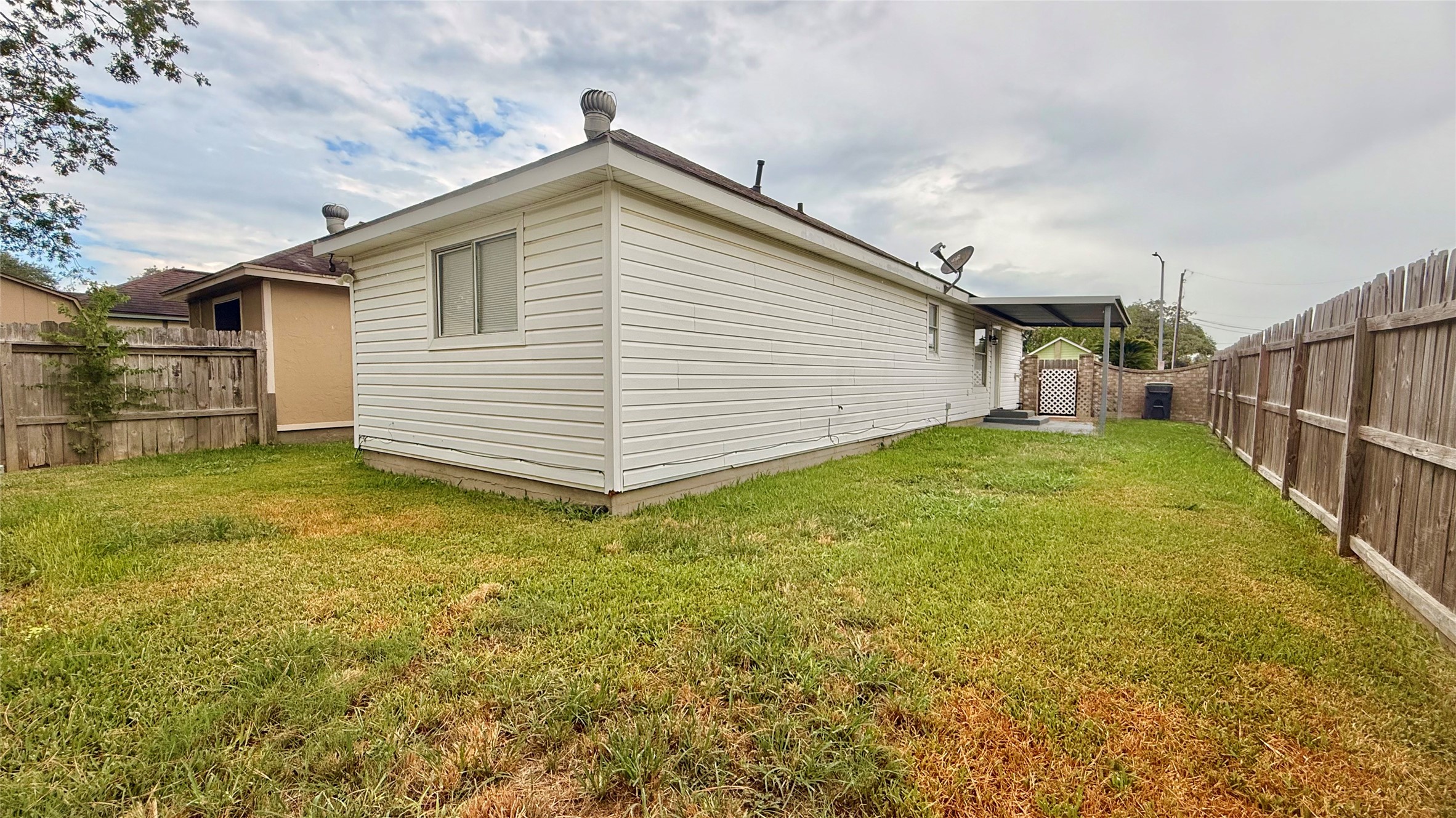 5034 Reno Drive Property Photo 10
