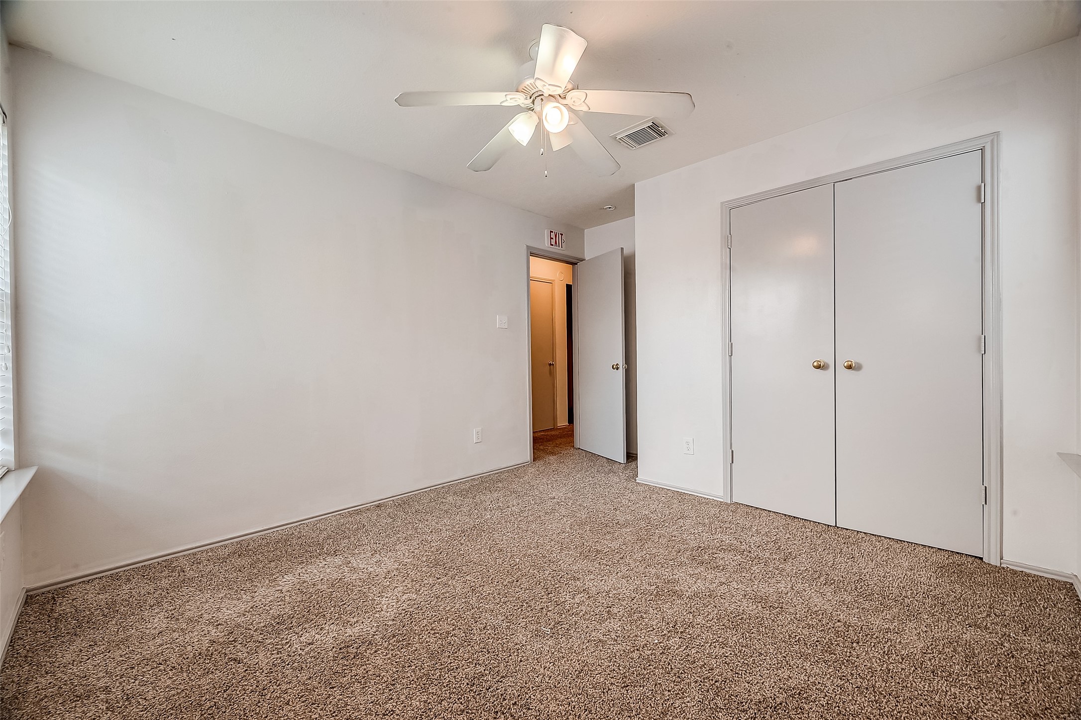 2810 Austin Street Property Photo 26
