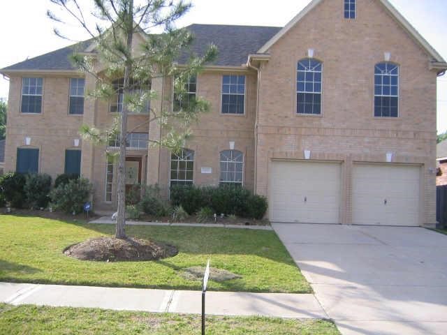 2402 Sparrow Branch Court Property Photo 1