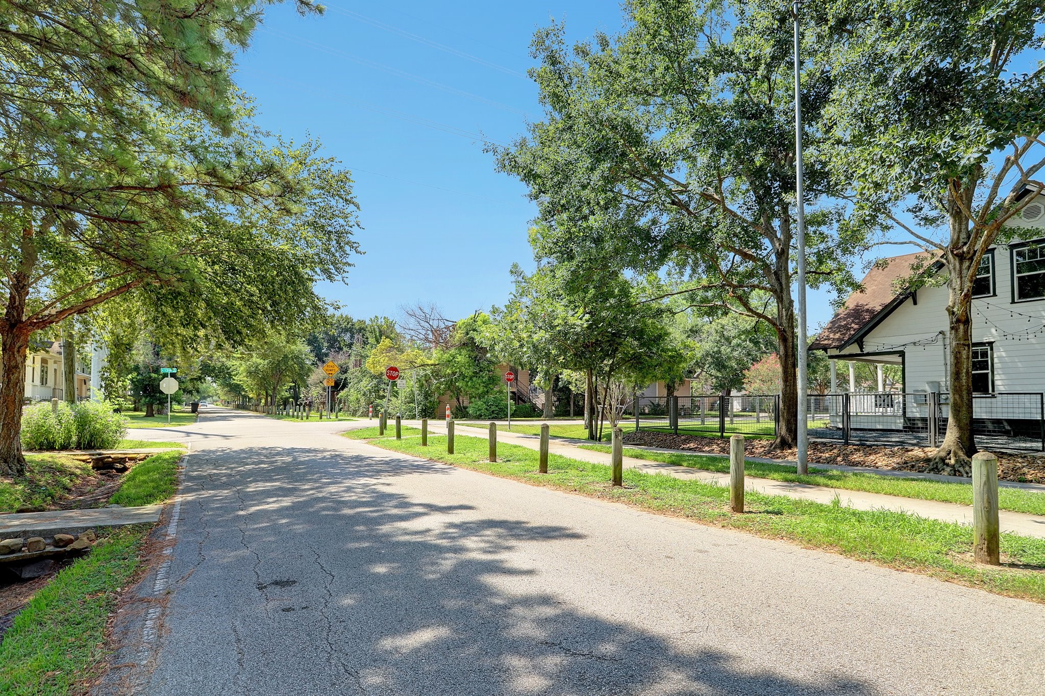 111 E 18th Street Property Photo 49