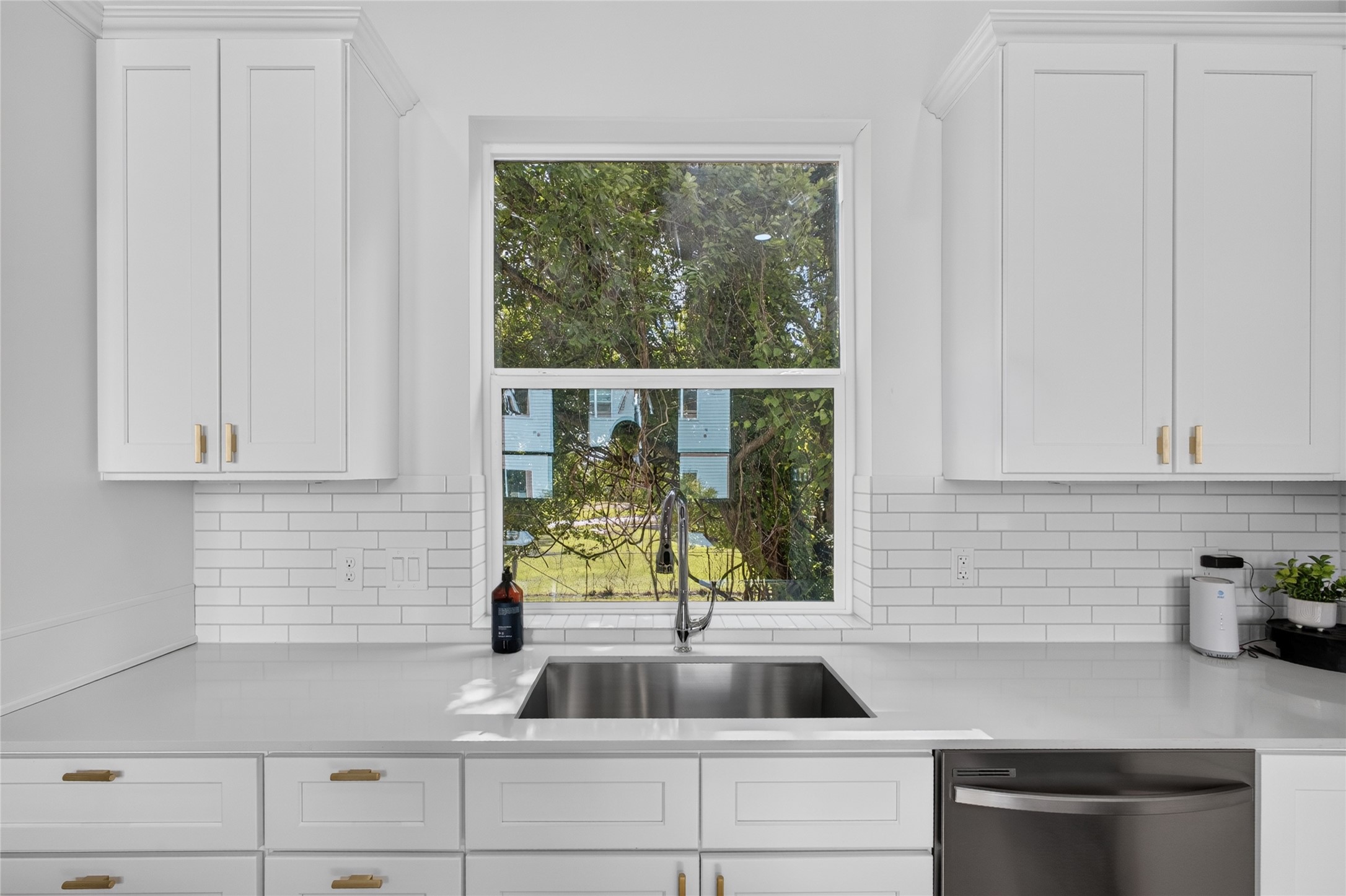 835 Rachel Street A Property Photo 13